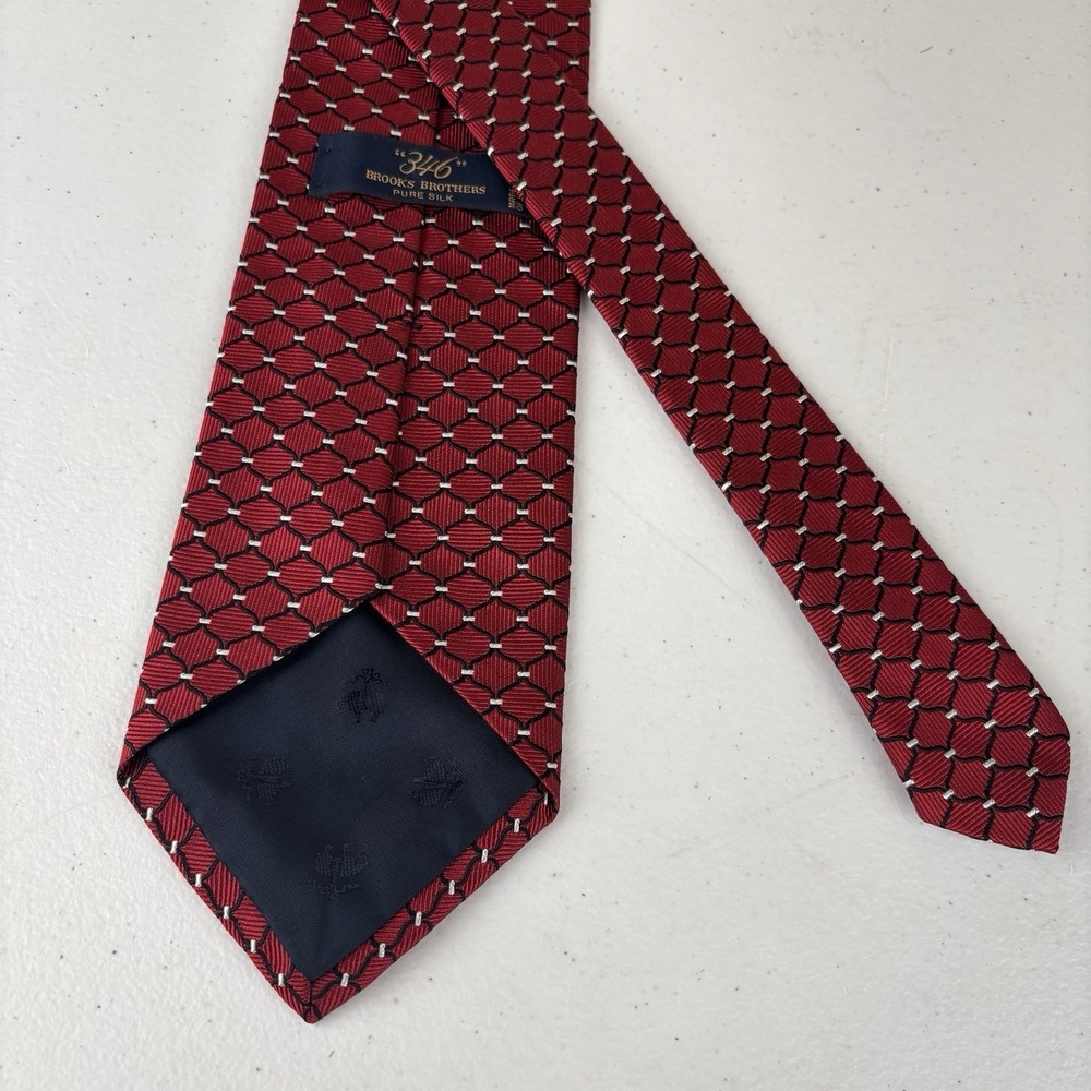Brooks Brothers 346‎ Mens Silk Tie Necktie Burgundy Geometric